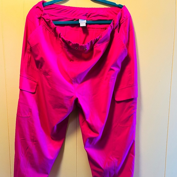 chicos zenergy capris - Picture 1 of 3